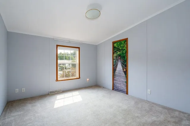 $300,000 | 4 Freedom Drive, Dover, NH 03820