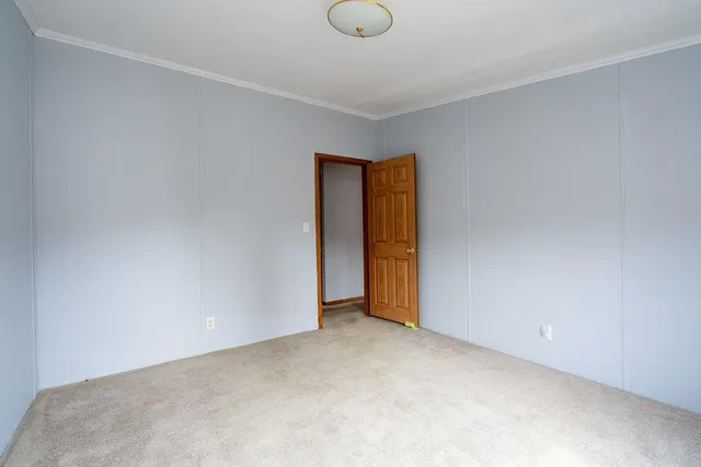 $300,000 | 4 Freedom Drive, Dover, NH 03820