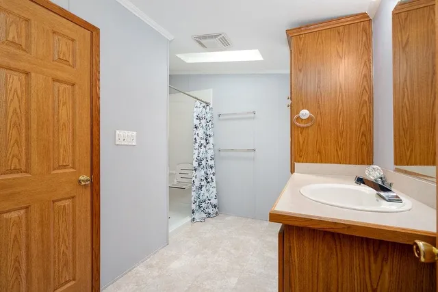 $300,000 | 4 Freedom Drive, Dover, NH 03820