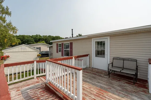 $300,000 | 4 Freedom Drive, Dover, NH 03820