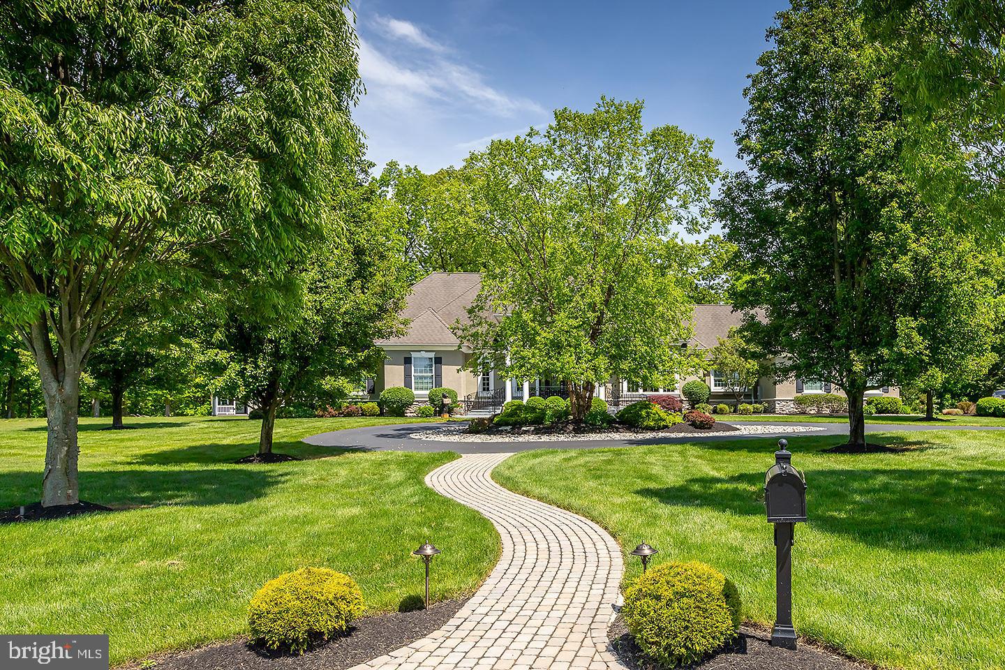 505 Jackson Road Sewell, NJ 08080 - Photo 3 of 66