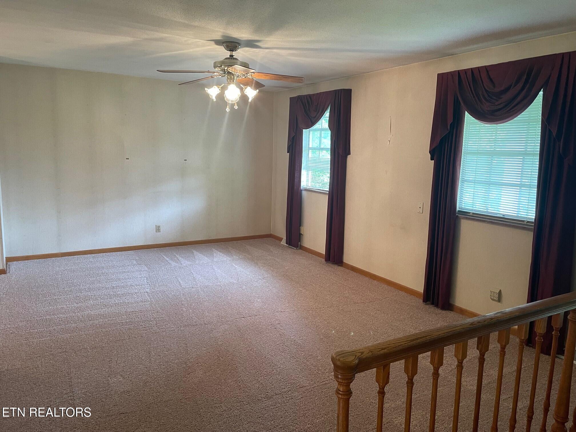 217 Newport Road, Unit 5 Knoxville, TN 37934 - Photo 9 of 18 217 Newport Rd LR