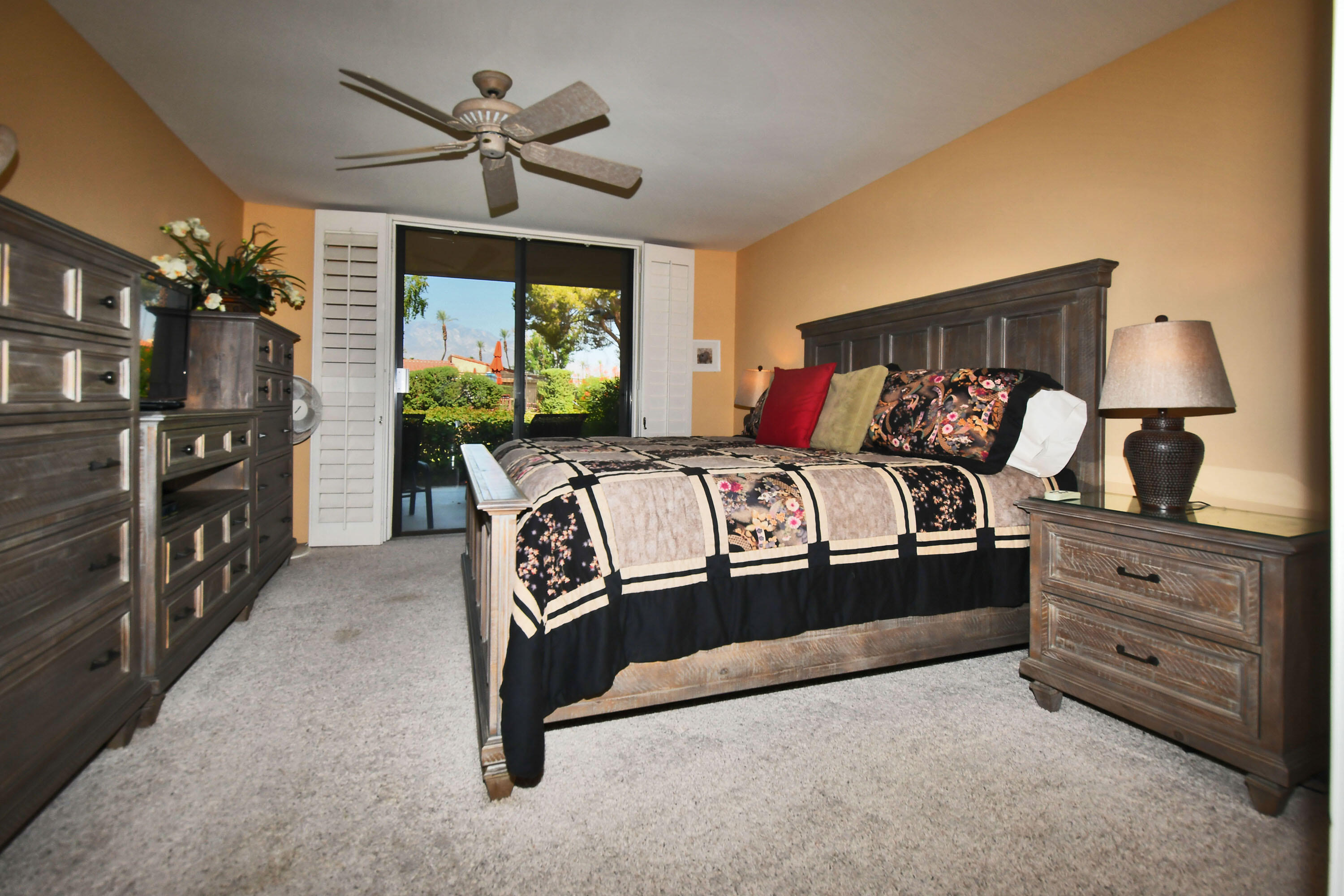 2 Granada Drive Rancho Mirage, CA 92270 - Photo 15 of 37 14 4033