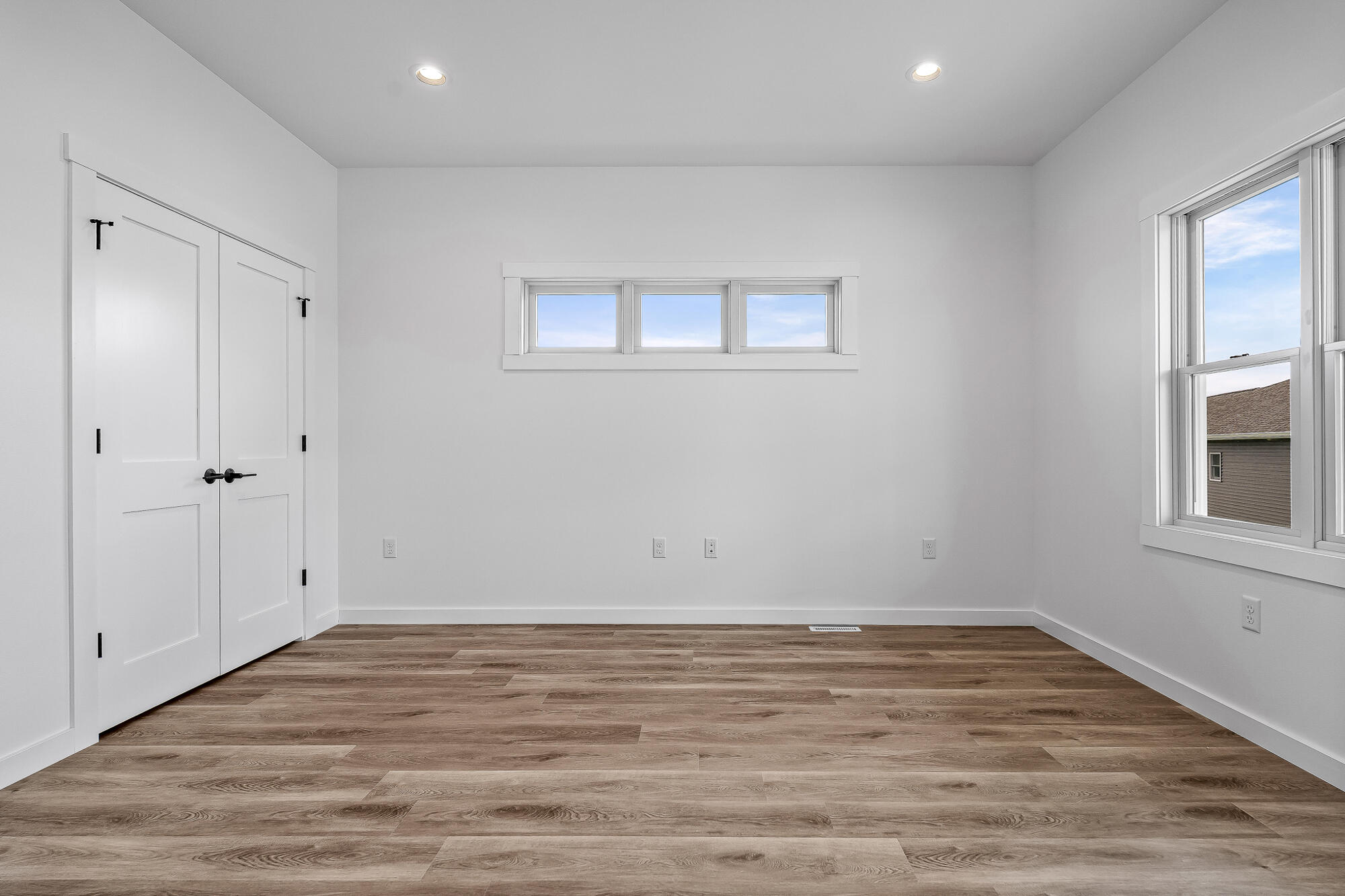 W4952 Battlestone Station Road, Unit 25 Shelby, WI 54601 - Photo 3 of 32 Office/Bonus Space