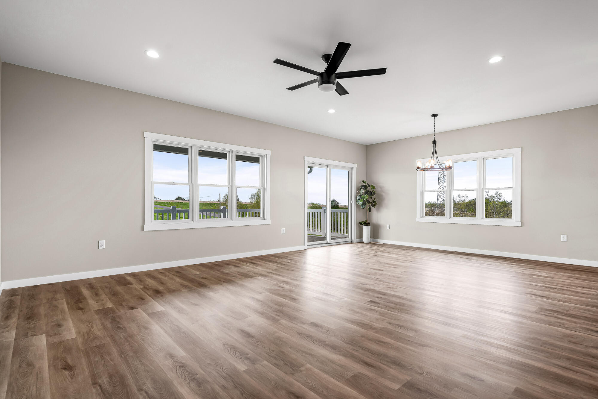 W4952 Battlestone Station Road, Unit 25 Shelby, WI 54601 - Photo 7 of 32 Living Room/Dining Space