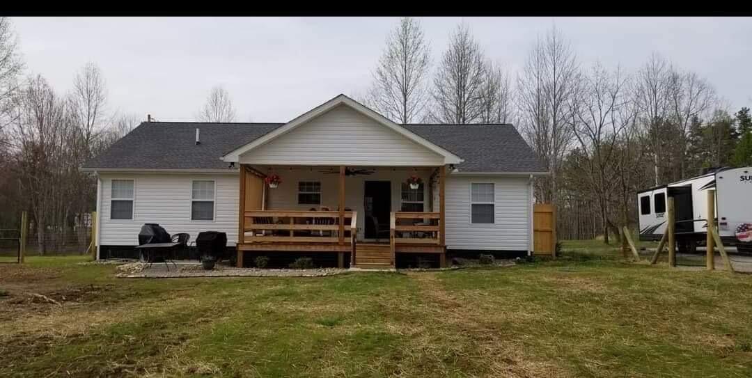 893 Holly Grove Road Corbin, KY 40701 - Photo 2 of 60 25CB46DF-9AEC-414B-98C5-04214F253B1A