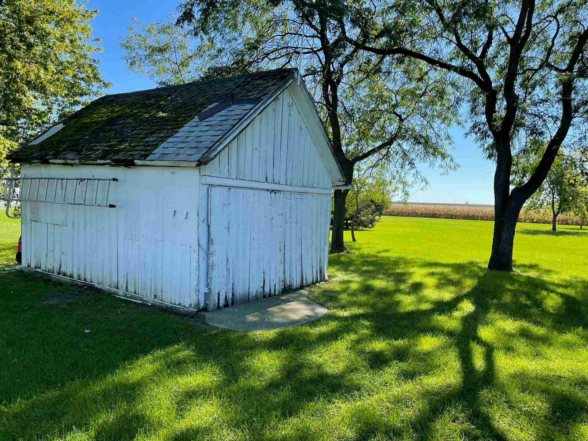 5214 North Sampson Road Woodburn, IN 46797 - Photo 17 of 19 Gallery Image 17