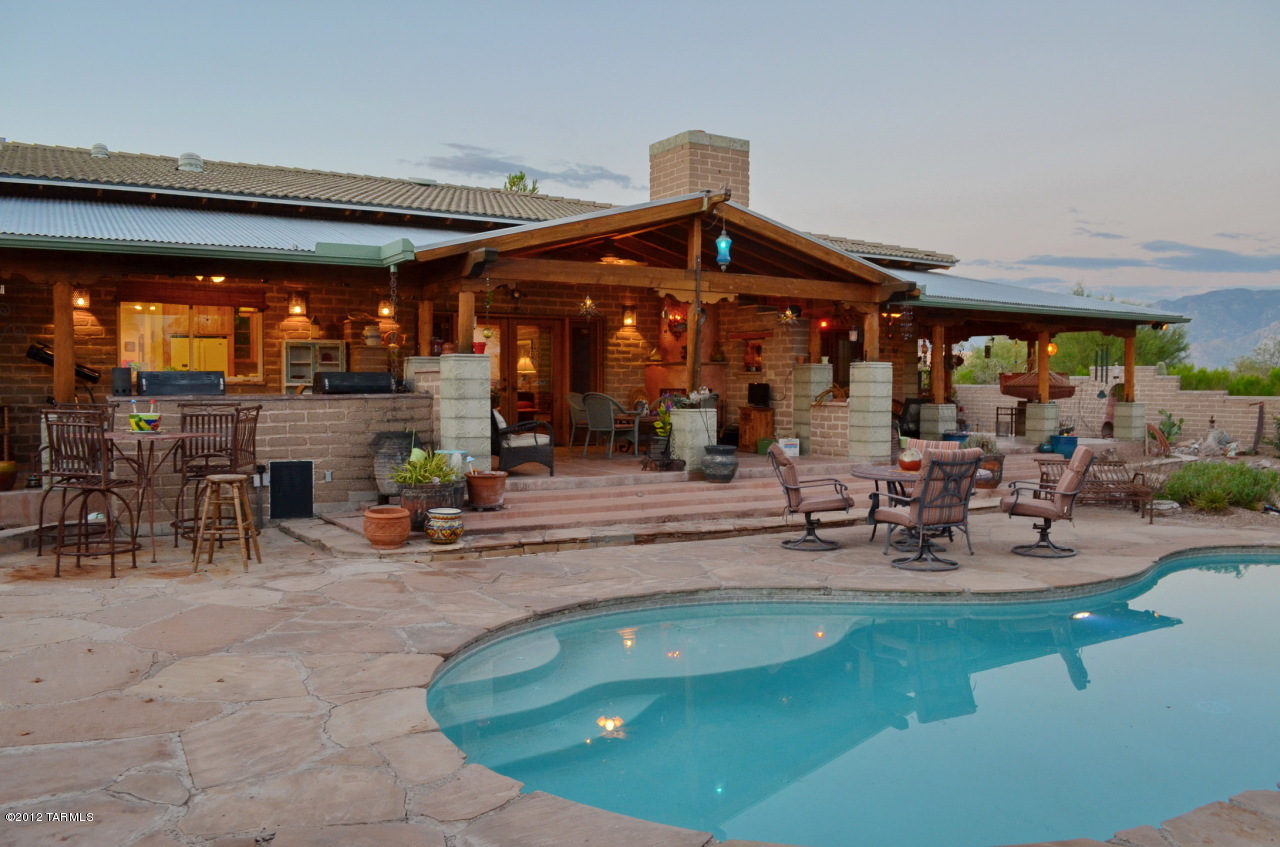 2525 West Glover Road Tucson, AZ 85742 - Photo 30 of 34