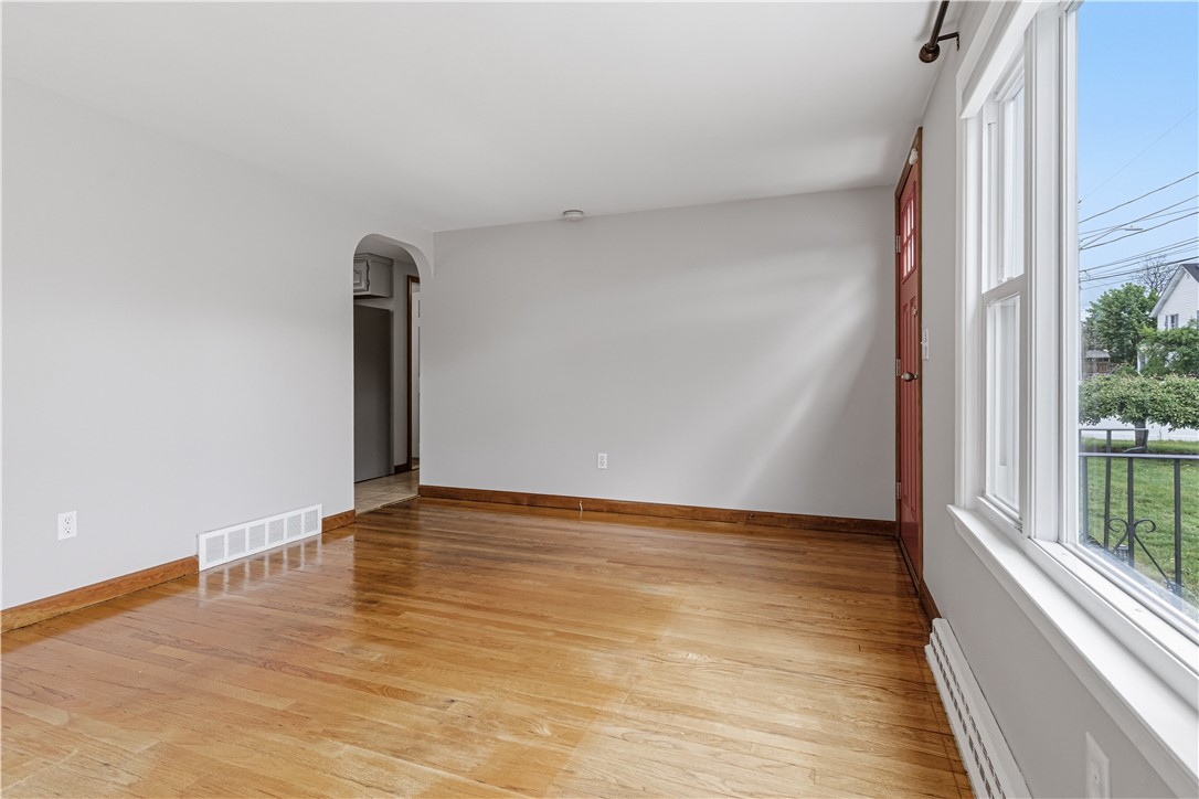 72 Julian Street Pawtucket, RI 02861 - Photo 13 of 30