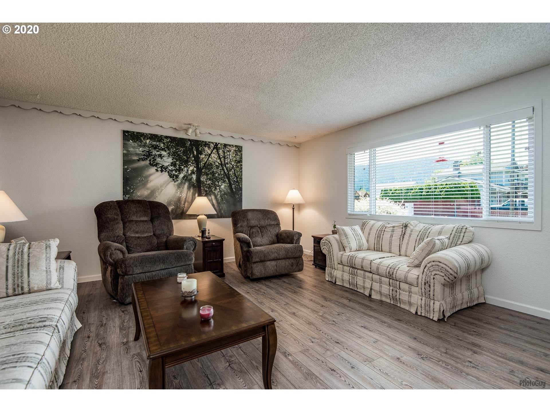 6672 E Street Springfield, OR 97478 - Photo 4 of 32