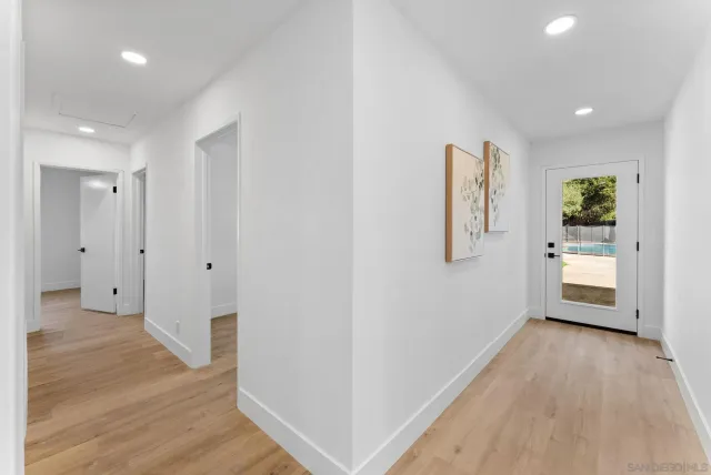 $1,249,000 | 958 Berkshire Court, Escondido, CA 92025