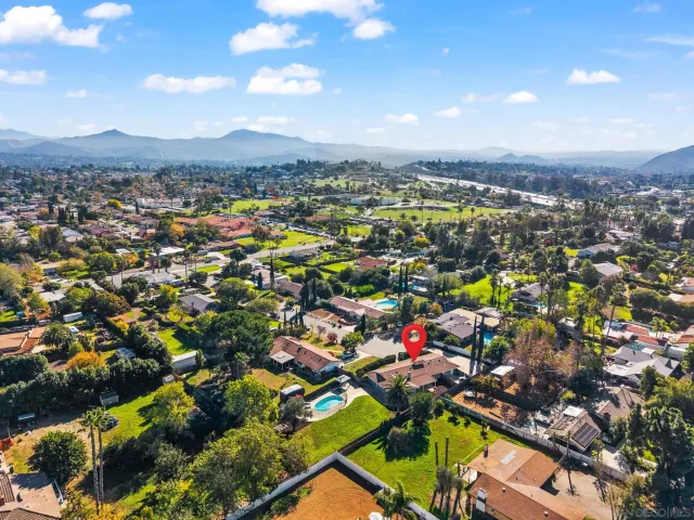 $1,249,000 | 958 Berkshire Court, Escondido, CA 92025