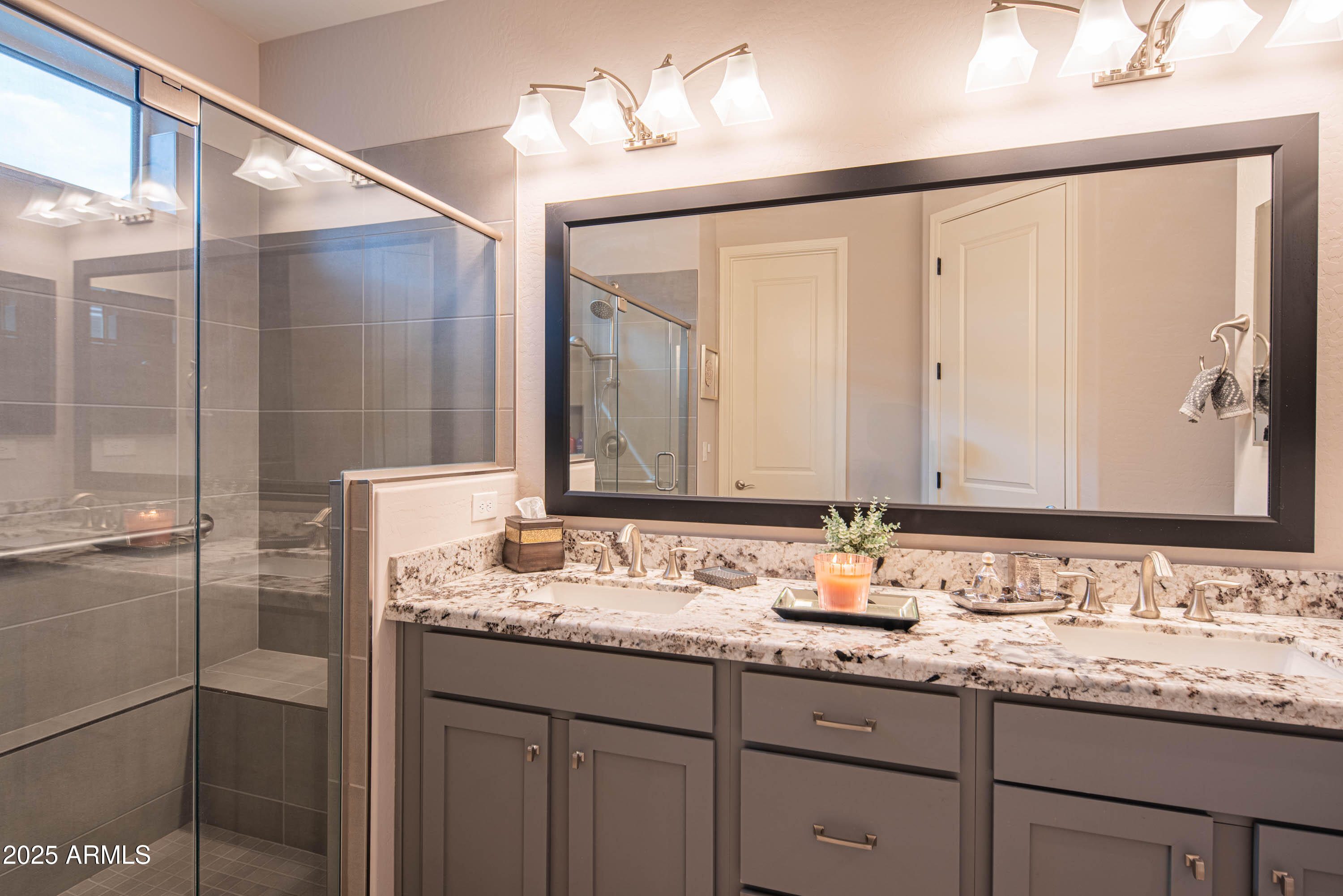 13189 West Caleb Road Peoria, AZ 85383 - Photo 27 of 70 craigrootimaging_wcr-40 copy