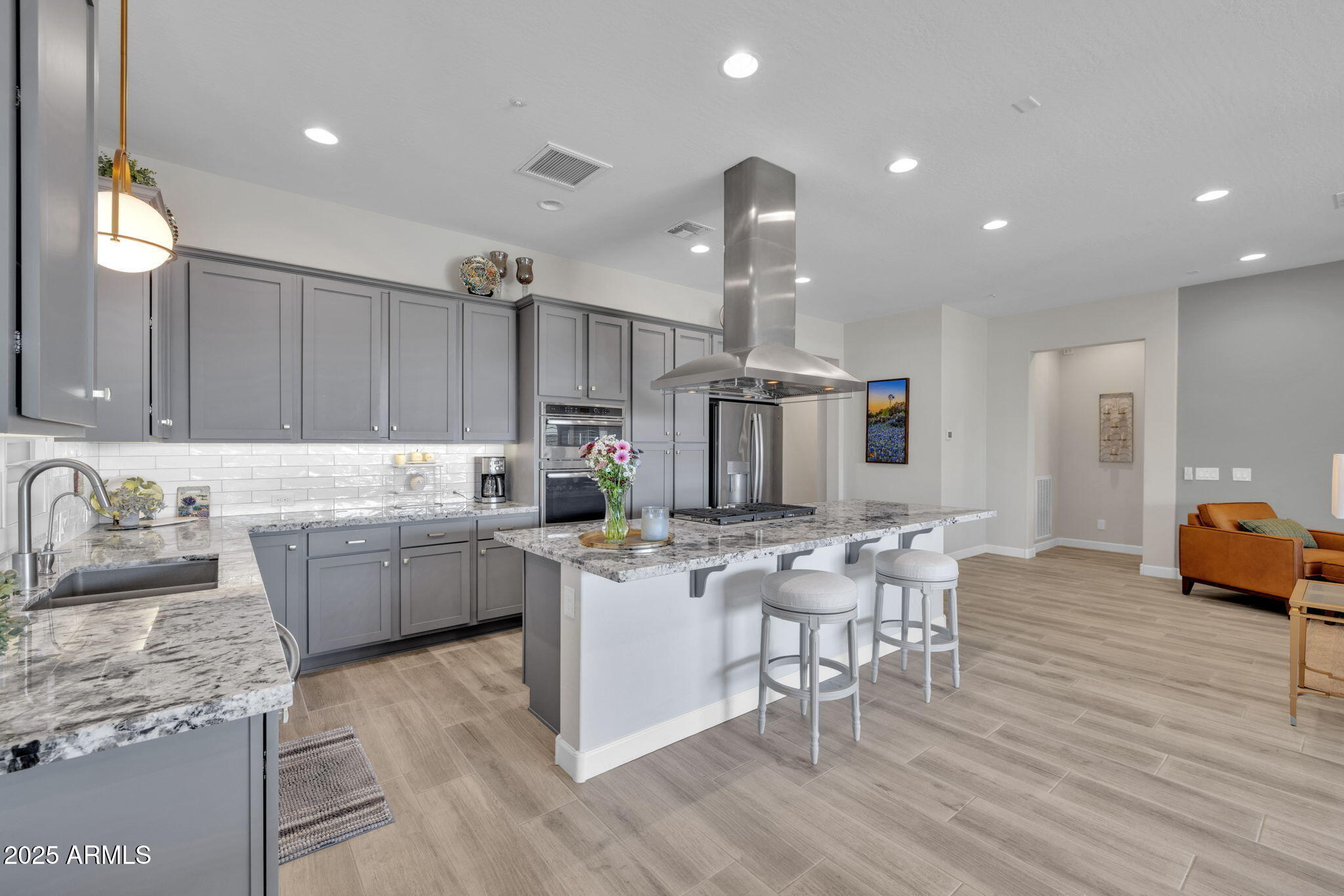 13189 West Caleb Road Peoria, AZ 85383 - Photo 8 of 70 10-web-or-mls-35-print-896A6701