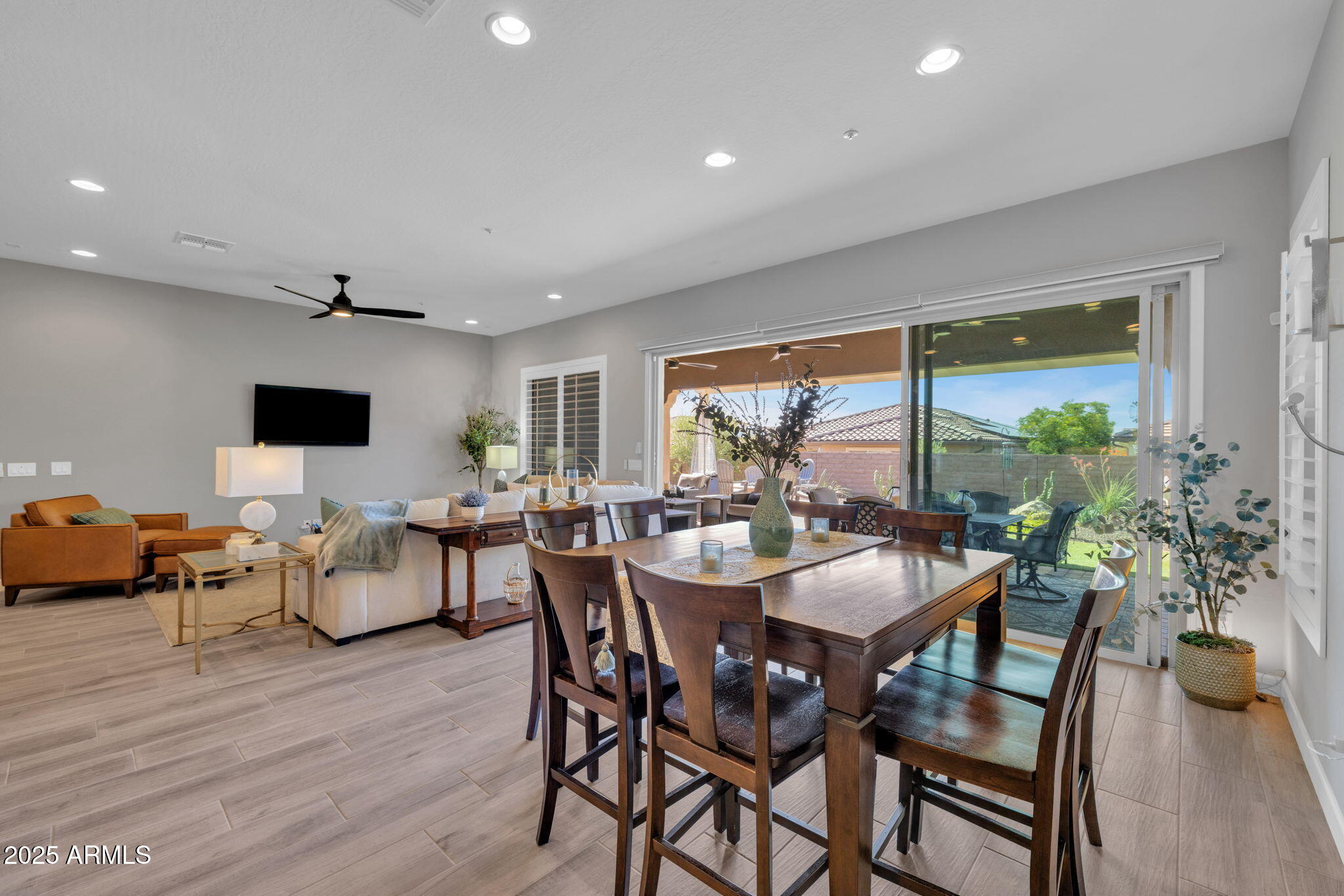 13189 West Caleb Road Peoria, AZ 85383 - Photo 9 of 70 11-web-or-mls-36-print-896A6708