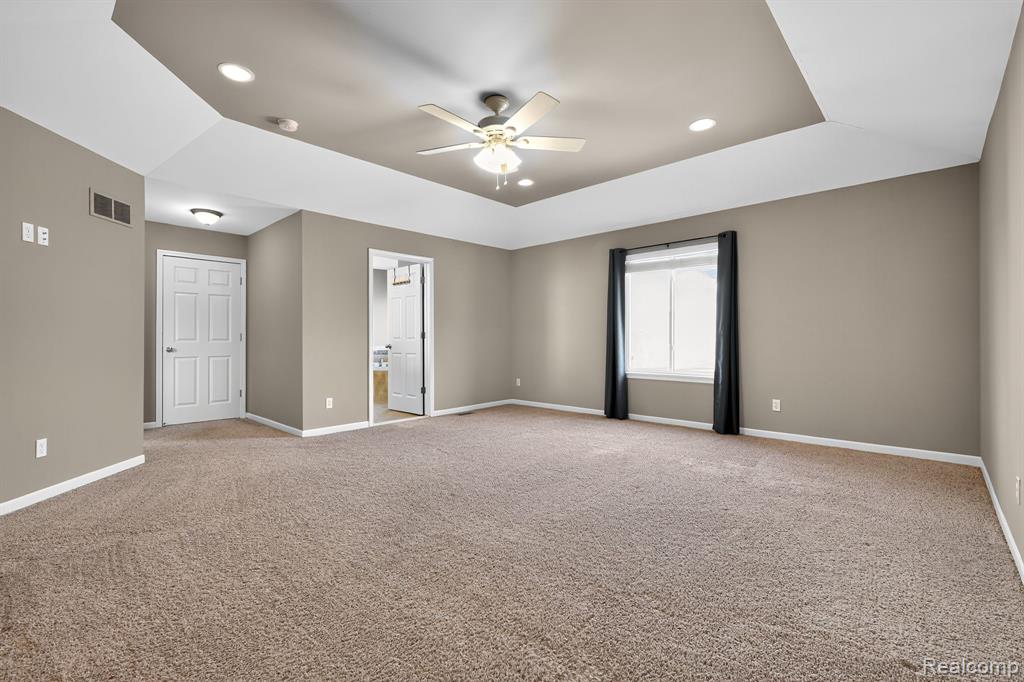 1838 Mackwood Road Rochester, MI 48307 - Photo 26 of 50