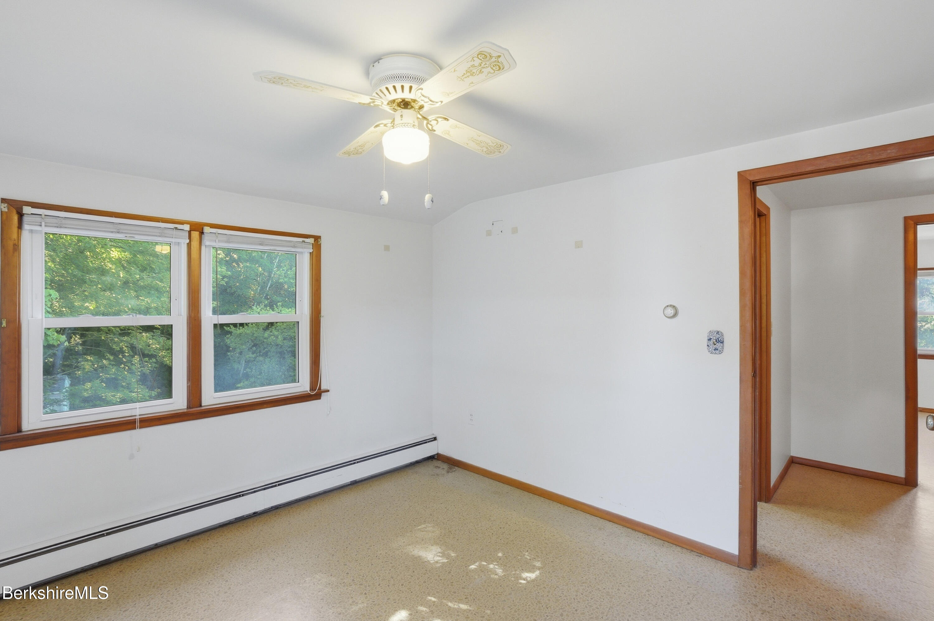 380 Cheshire Road Pittsfield, MA 01201 - Photo 29 of 37 $$001_cad07112 (14)