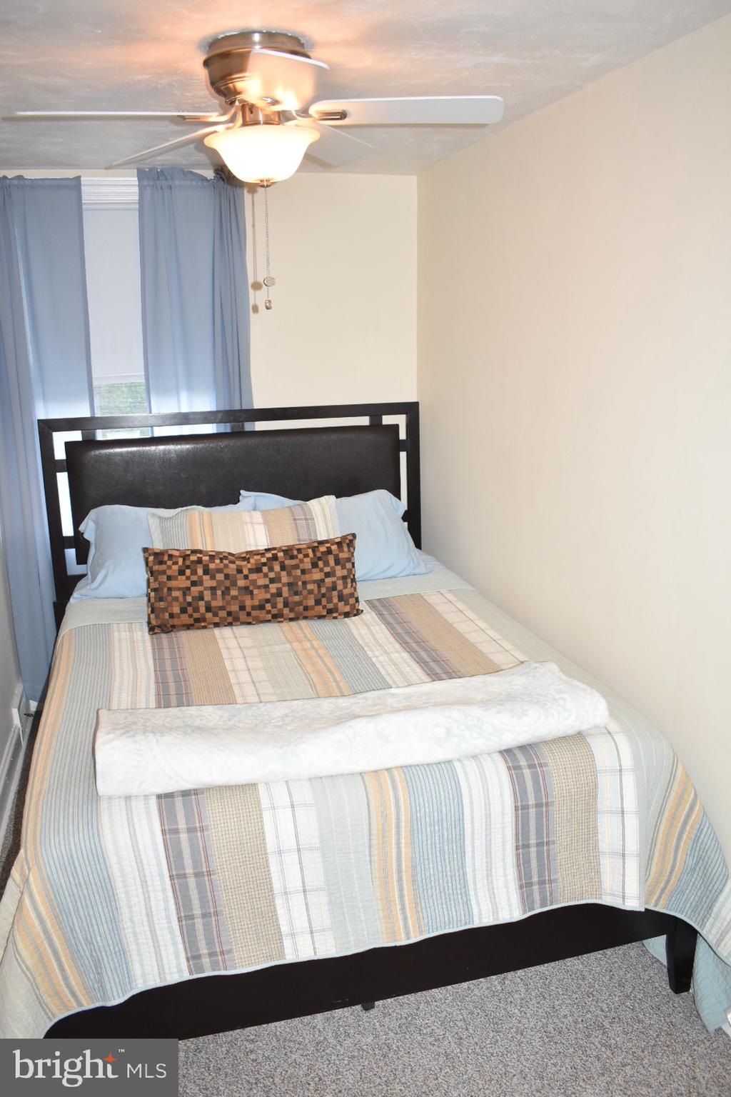 24 West Lynbrook Road Collingdale, PA 19023 - Photo 22 of 30 Bedroom