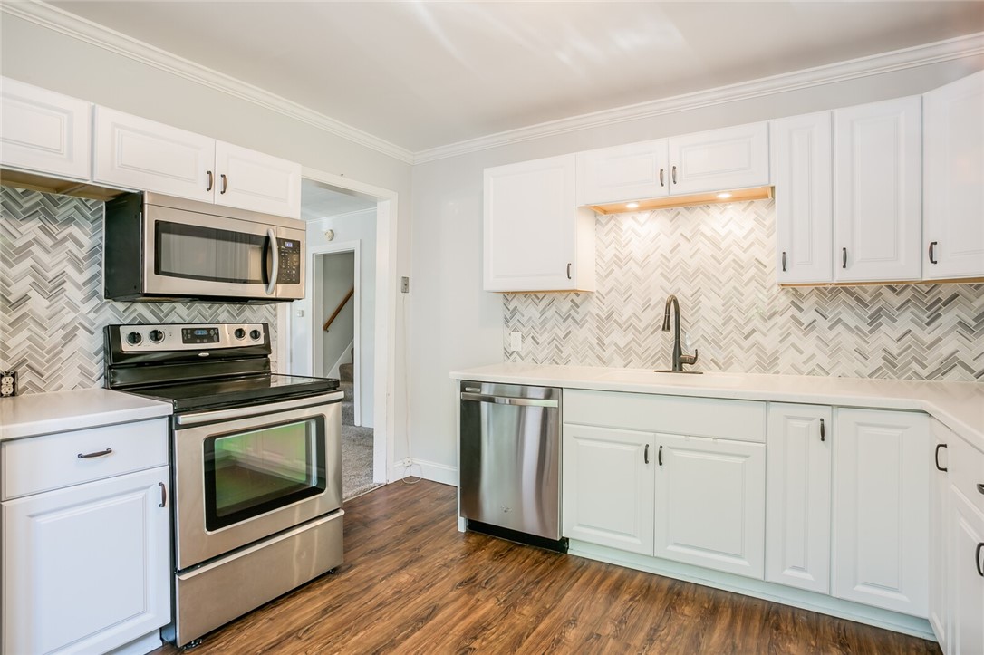 15 Baker Street Riga, NY 14428 - Photo 11 of 29