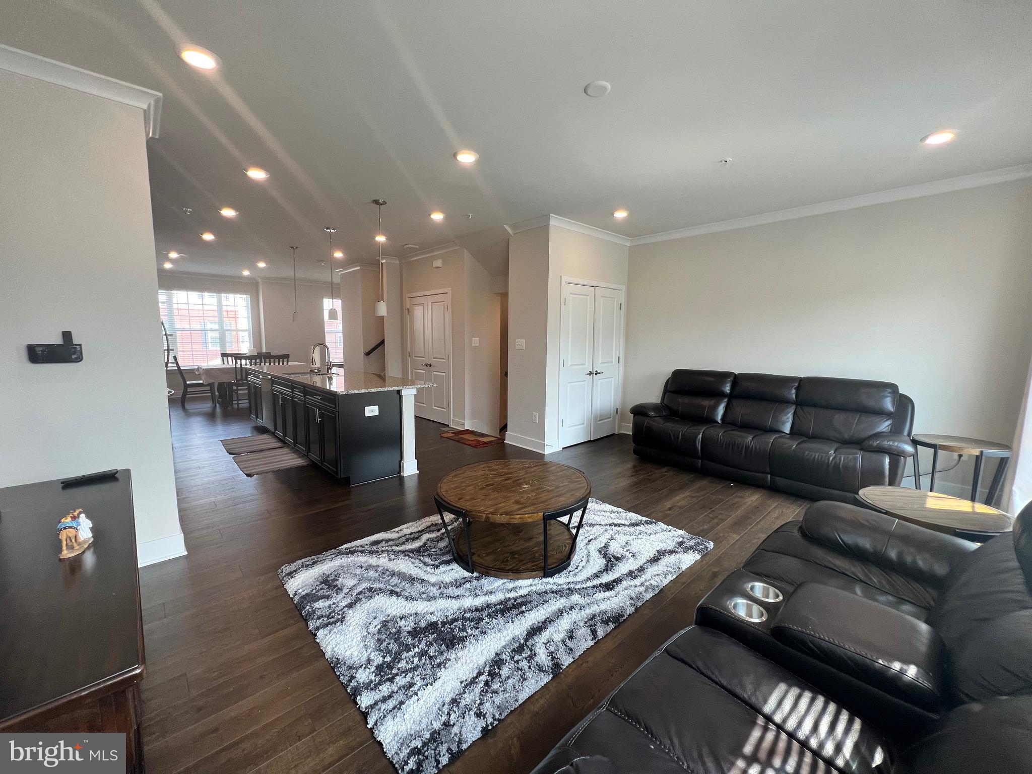 7927 Potter Place Elkridge, MD 21075 - Photo 7 of 32