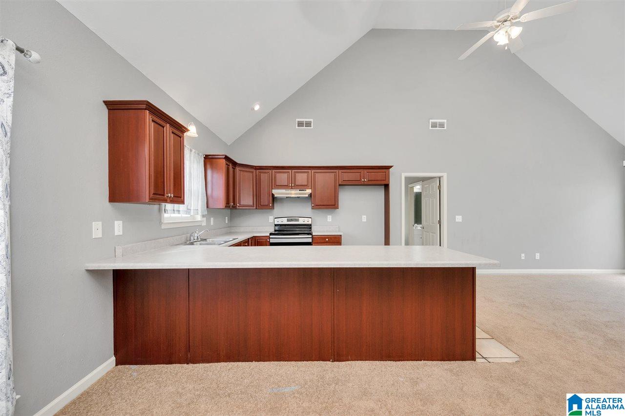 105 Mayfair Lane Calera, AL 35040 - Photo 7 of 16
