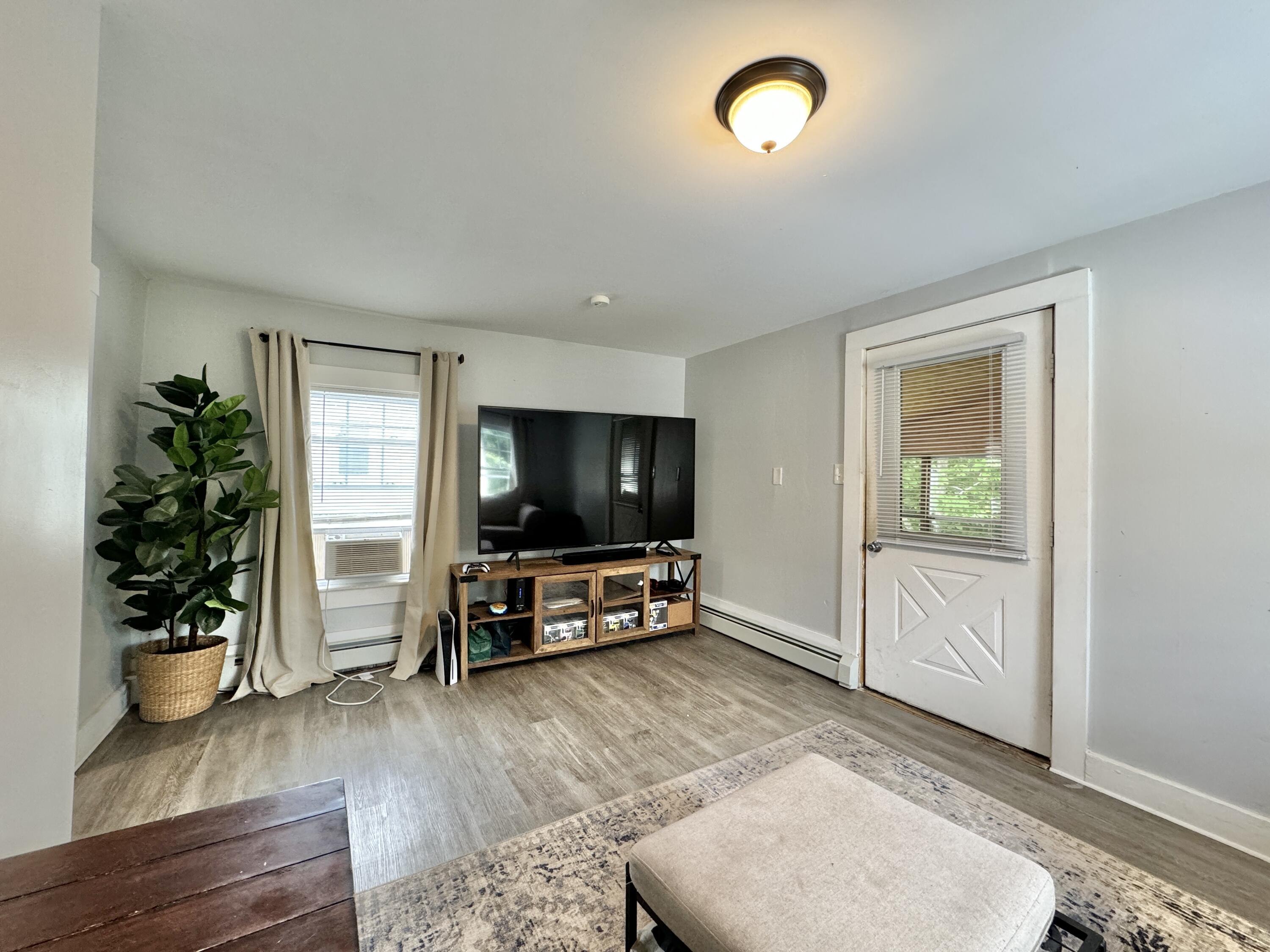 137 Spring Street Gardiner, ME 04345 - Photo 22 of 33 .