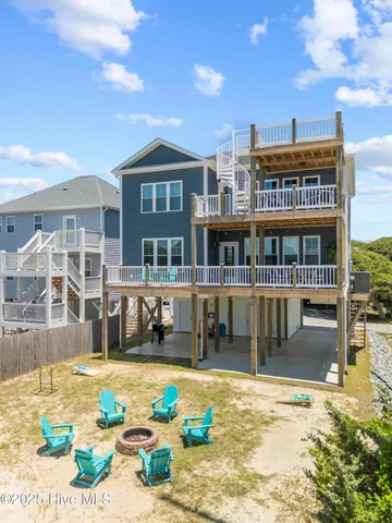 $1,150,000 | 525 Sidbury Avenue, Topsail Beach, NC 28445