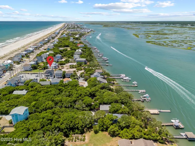 $1,150,000 | 525 Sidbury Avenue, Topsail Beach, NC 28445