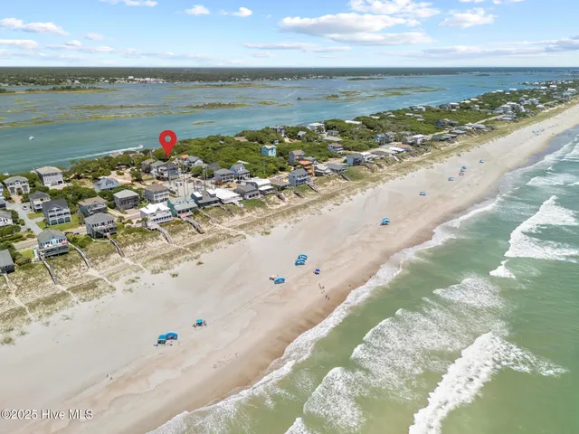 $1,150,000 | 525 Sidbury Avenue, Topsail Beach, NC 28445
