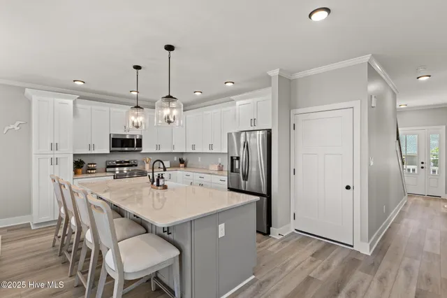 $1,150,000 | 525 Sidbury Avenue, Topsail Beach, NC 28445