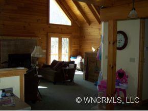 134 Price Town Road Clyde, NC 28721 - Photo 4 of 18