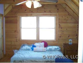134 Price Town Road Clyde, NC 28721 - Photo 8 of 18