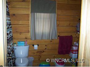 134 Price Town Road Clyde, NC 28721 - Photo 10 of 18