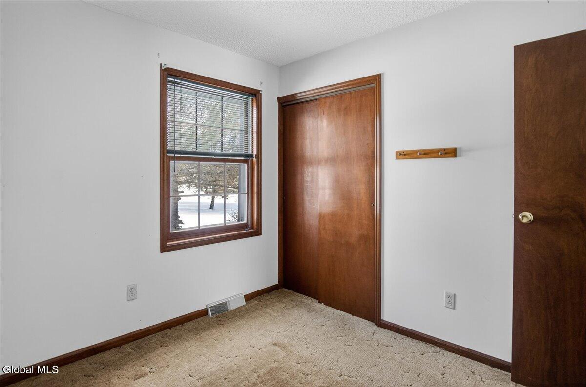 42 Vosburgh Road Halfmoon, NY 12118 - Photo 39 of 58 20-42 VOSBURGH-27