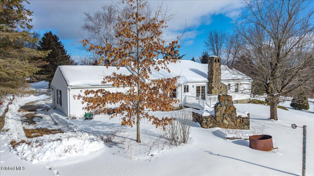 42 Vosburgh Road Halfmoon, NY 12118 - Photo 43 of 58 46-42 Vosburgh Rd-13