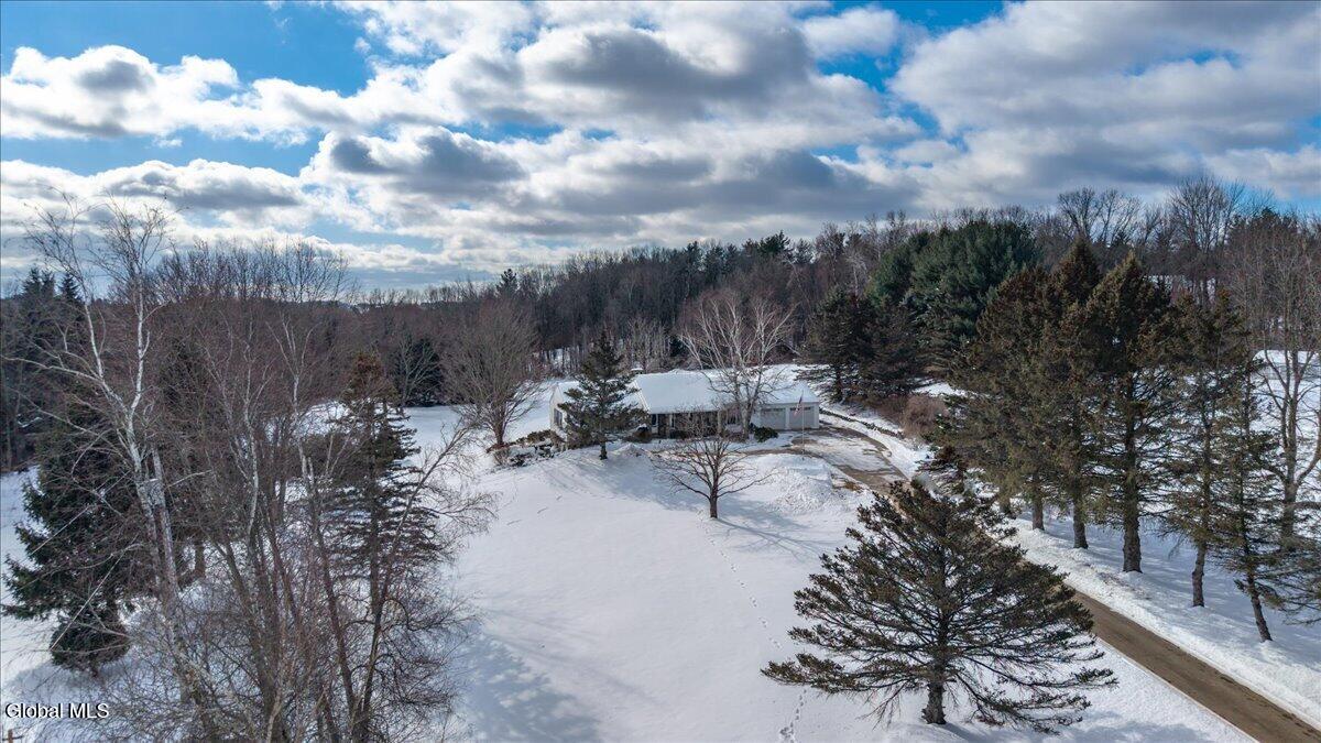 42 Vosburgh Road Halfmoon, NY 12118 - Photo 57 of 58 52-42 Vosburgh Rd-19