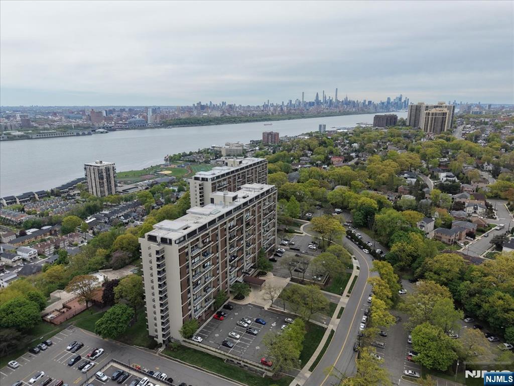 2 Horizon Road, Unit 1214 Fort Lee, NJ 07024 - Photo 27 of 28