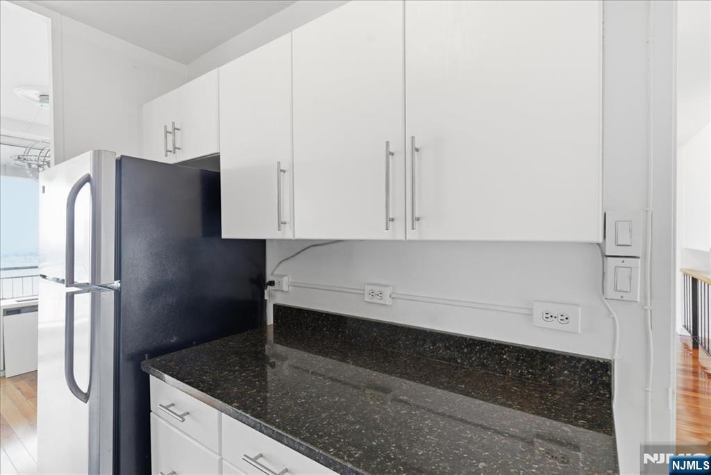 2 Horizon Road, Unit 1214 Fort Lee, NJ 07024 - Photo 7 of 28