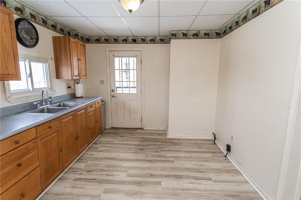 348 North Gallatin Avenue Uniontown, PA 15401 - Photo 13 of 28