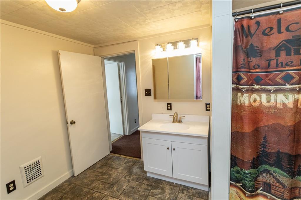 348 North Gallatin Avenue Uniontown, PA 15401 - Photo 24 of 28