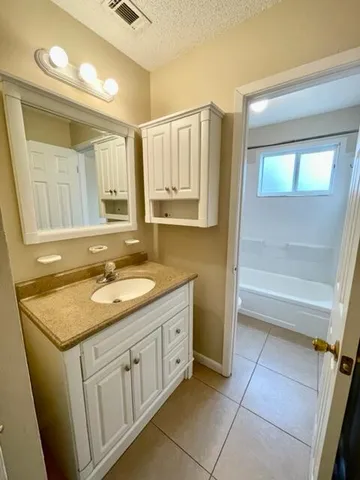 $1,495 | 611 Carnathan Court, Fort Walton Beach, FL 32547