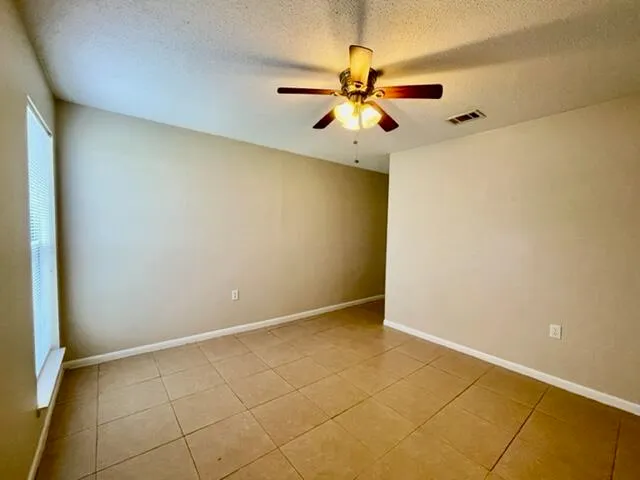 $1,495 | 611 Carnathan Court, Fort Walton Beach, FL 32547