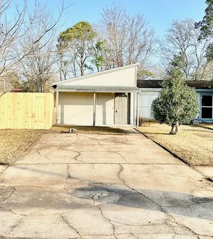 $1,495 | 611 Carnathan Court, Fort Walton Beach, FL 32547