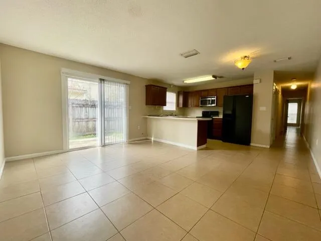 $1,495 | 611 Carnathan Court, Fort Walton Beach, FL 32547