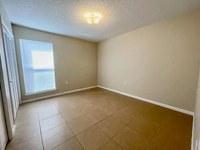 $1,495 | 611 Carnathan Court, Fort Walton Beach, FL 32547