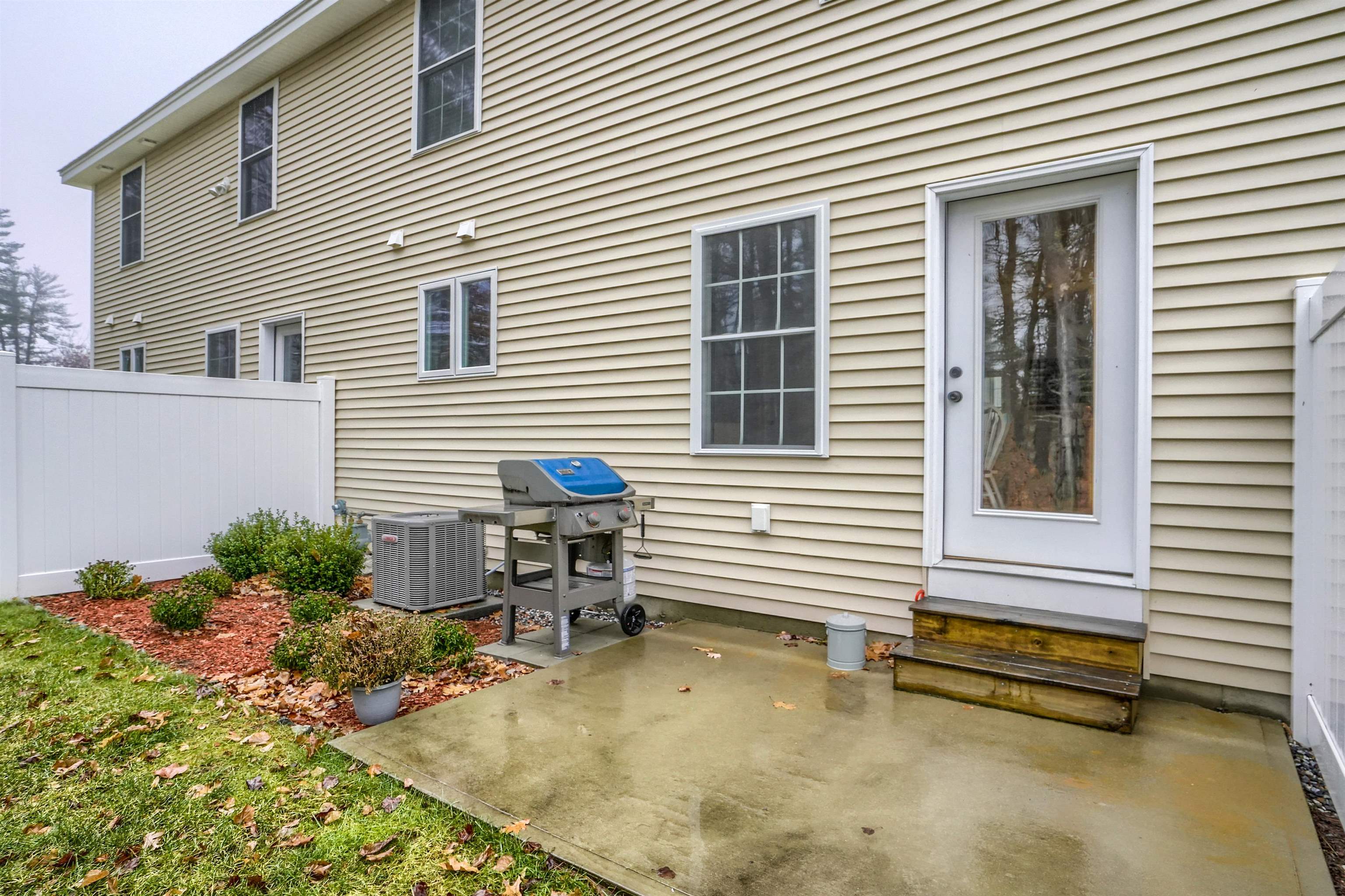 11 Rockingham Road, Unit G Auburn, NH 03032 - Photo 22 of 23 Gallery Image 22