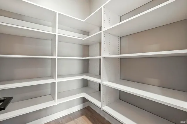 $389,900 | 1216 Switchfoot Drive, Huntertown, IN 46748