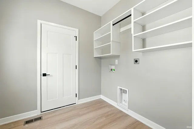 $389,900 | 1216 Switchfoot Drive, Huntertown, IN 46748