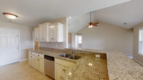 $2,000 | 253 High Meadows Circle, Grovetown, GA 30813