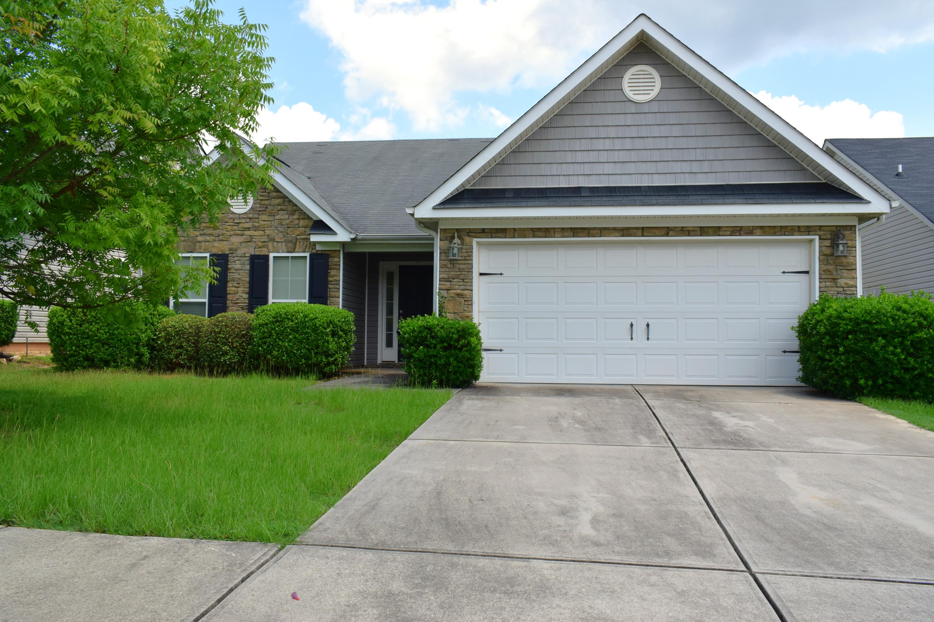 253 High Meadows Circle Grovetown, GA 30813 - Photo 2 of 32 DSC_0362